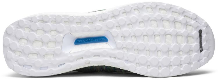 Adidas UltraBoost Mid Grey