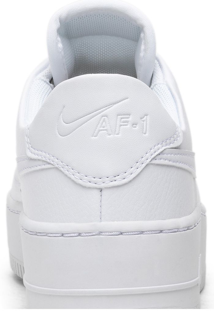 Nike Wmns Air Force 1 Sage Low Triple White