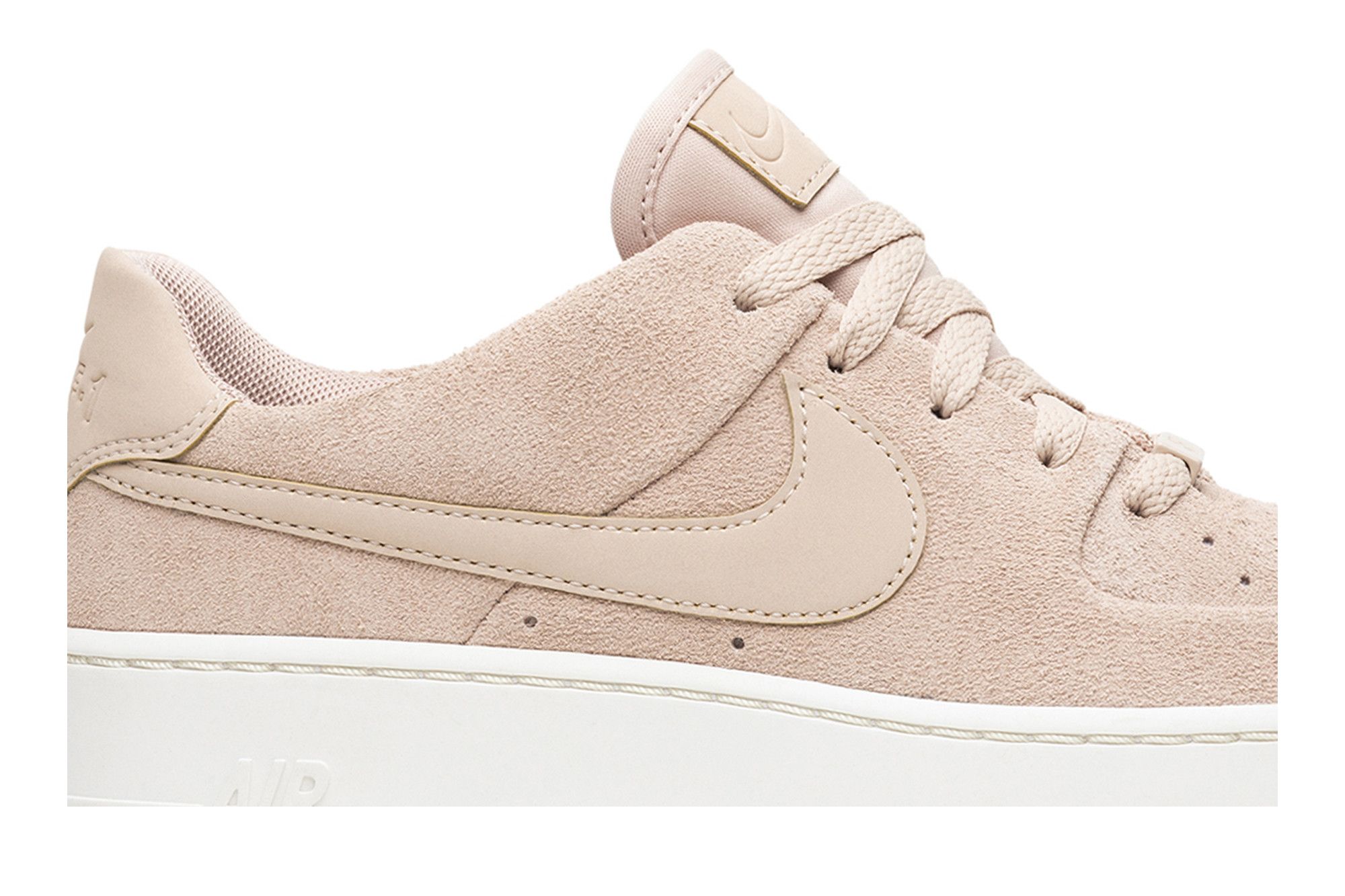 Nike sage low beige deals