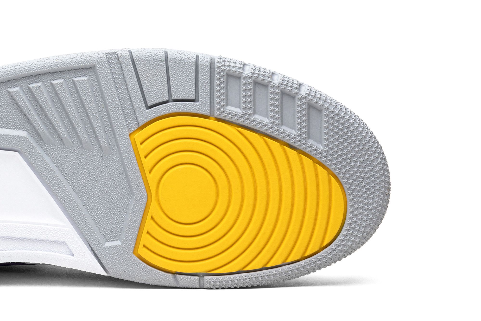 Air jordan legacy lakers clearance