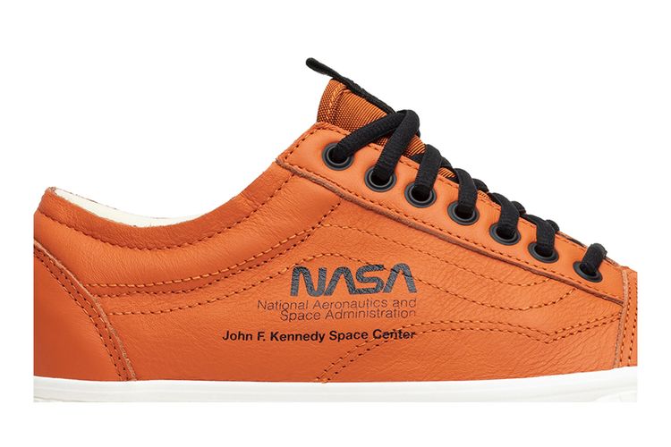 Size Vans NASA x Old Skool 'Space Voyager'