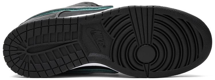 Diamond Supply Co x Nike Dunk Low Pro SB Black Diamond