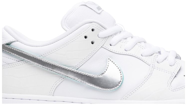 Diamond Supply Co x Dunk Low Pro SB White Diamond