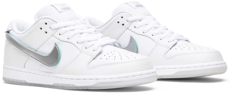 Diamond Supply Co x Dunk Low Pro SB White Diamond
