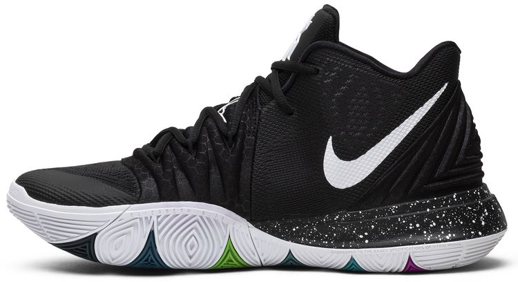Nike Kyrie 5 Black Magic