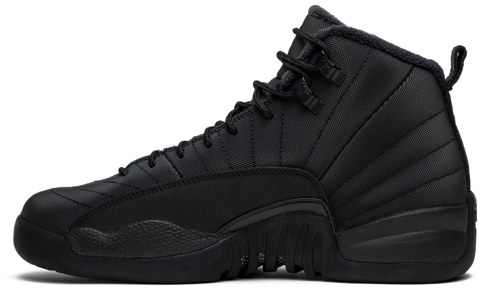 all black jordan 12