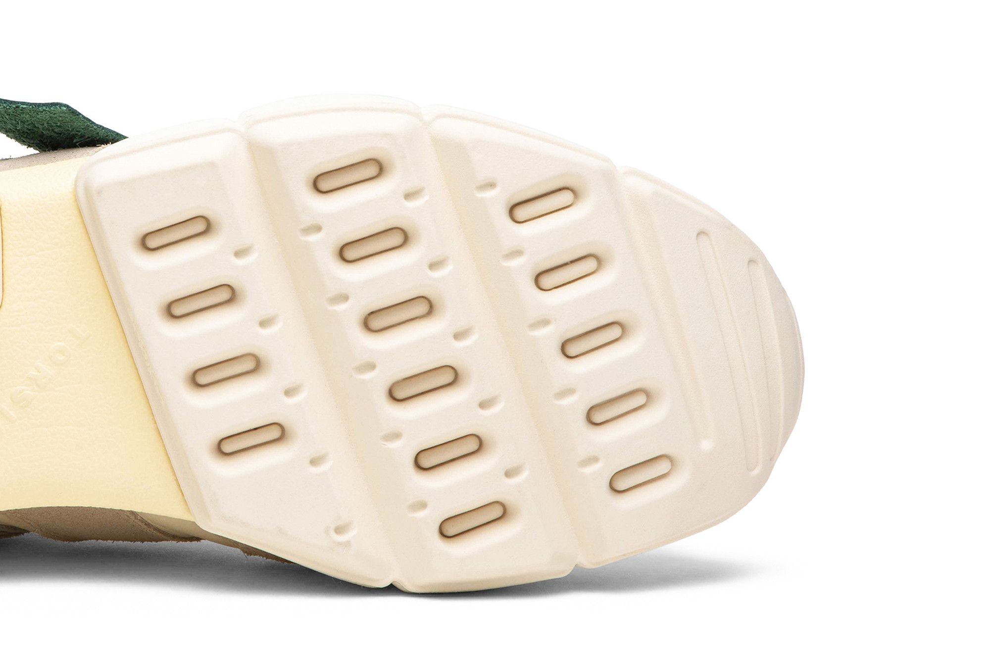 Achetez des Pusha T x EQT Cushion 2 King Push EF9091 GOAT FR