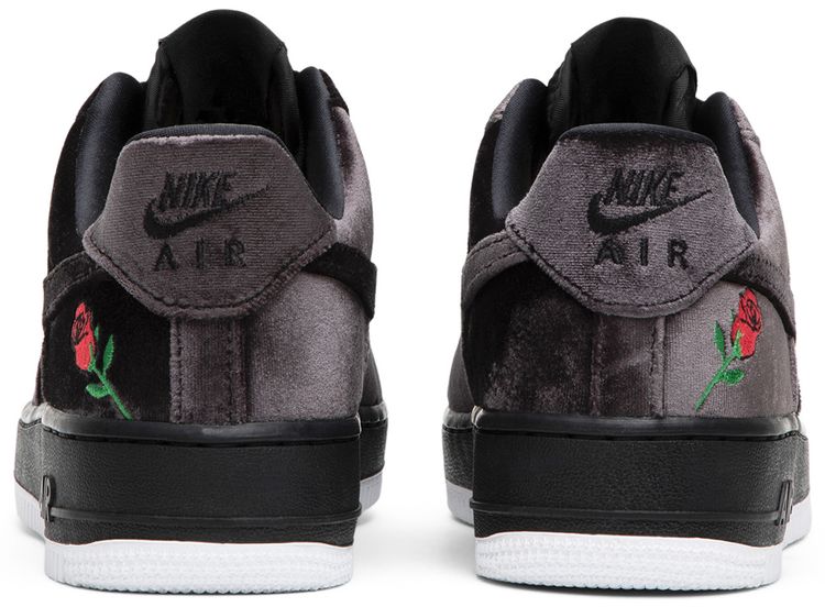 Nike Air Force 1 07 QS Velvet Rose