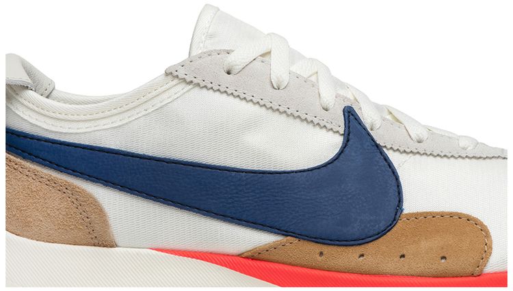 Nike Moon Racer QS Sail