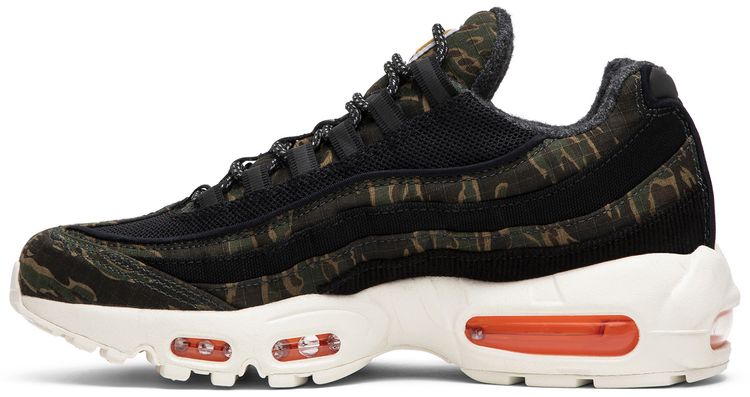 Carhartt WIP x Nike Air Max 95 Camo