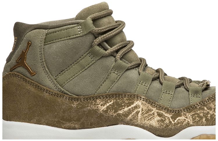 Wmns Air Jordan 11 Retro Olive Lux