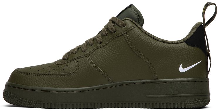 Nike Air Force 1 07 LV8 Overbranding