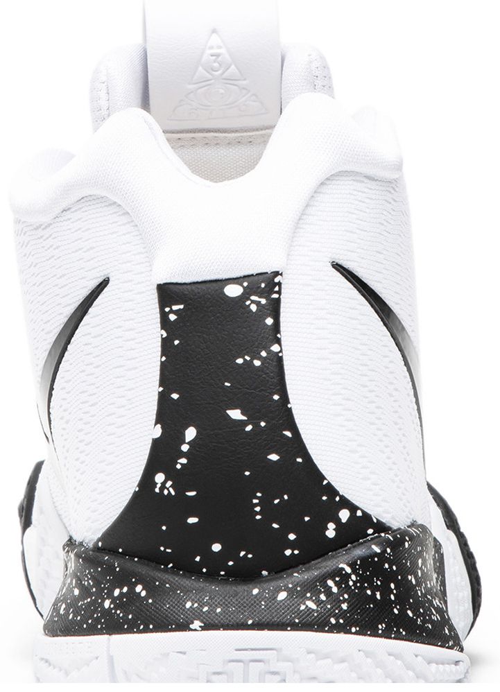Nike Kyrie 4 White