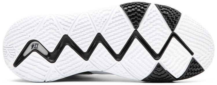 Nike Kyrie 4 White