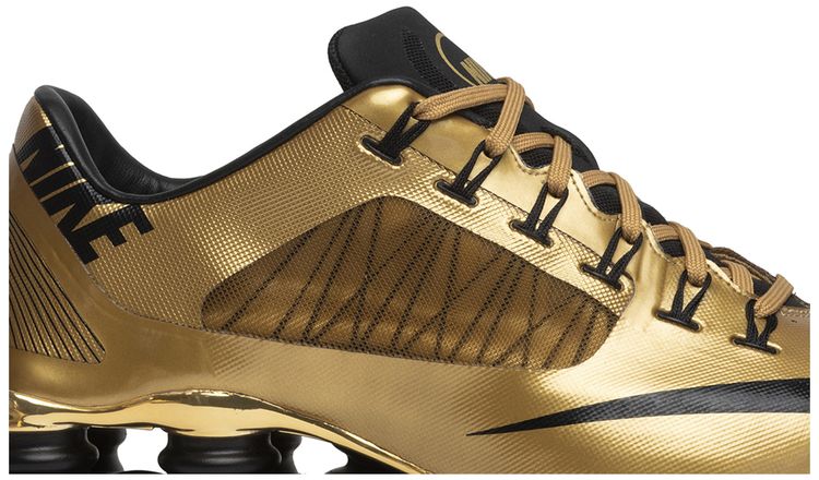 Nike Shox Superfly R4 Metallic Gold Sample
