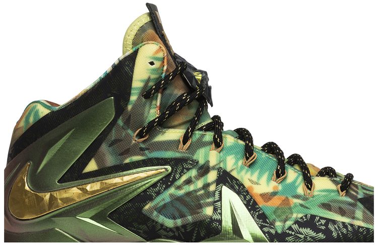 Nike LeBron 10 Reverse Championship Pack Sample