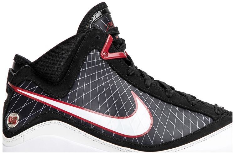 Nike Air Max LeBron 7 Heroes Pack Sample