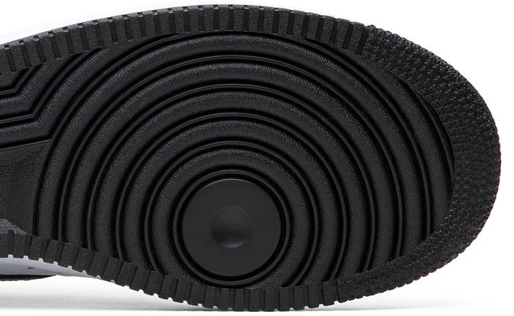 Dover Street Market x Nike Air Force 1 Low NYC