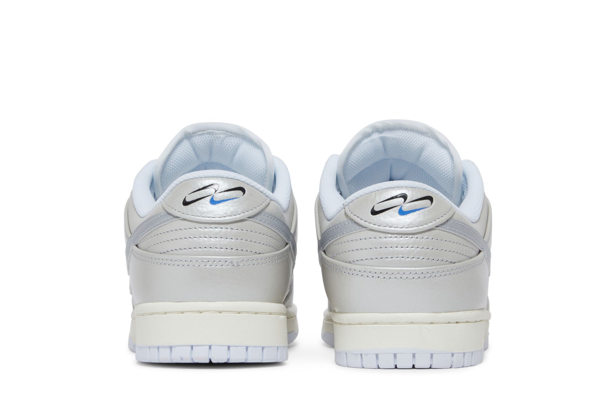 Buy Dunk Low SE 'Metallic Silver' - DX3197 095 | GOAT
