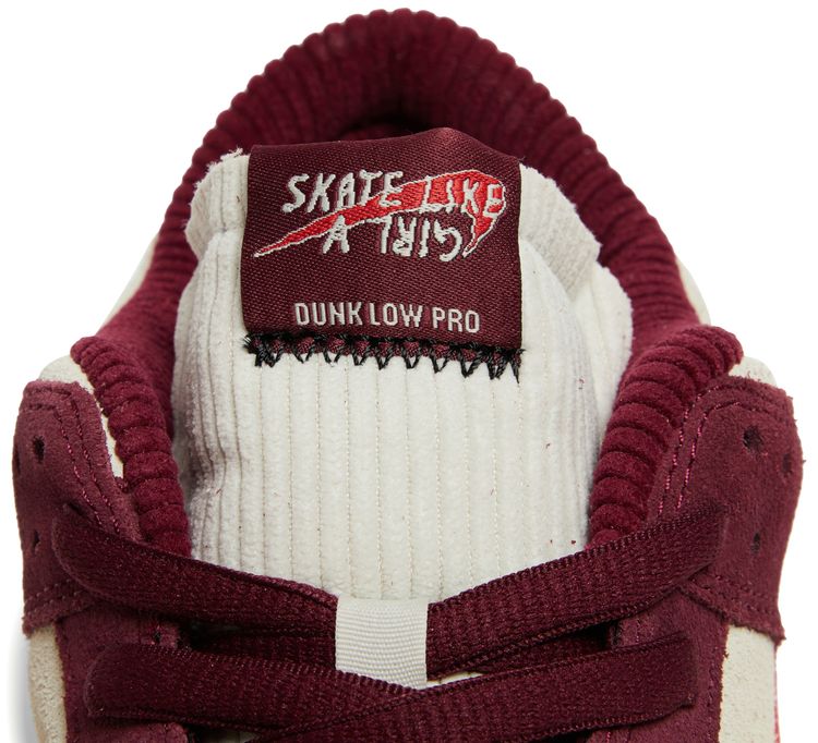 Skate Like a Girl x Dunk Low SB