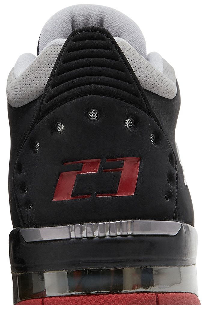 Air Jordan Big Fund Bred