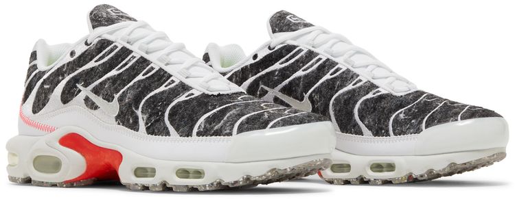 Nike Air Max Plus Essential Crater   Photon Dust