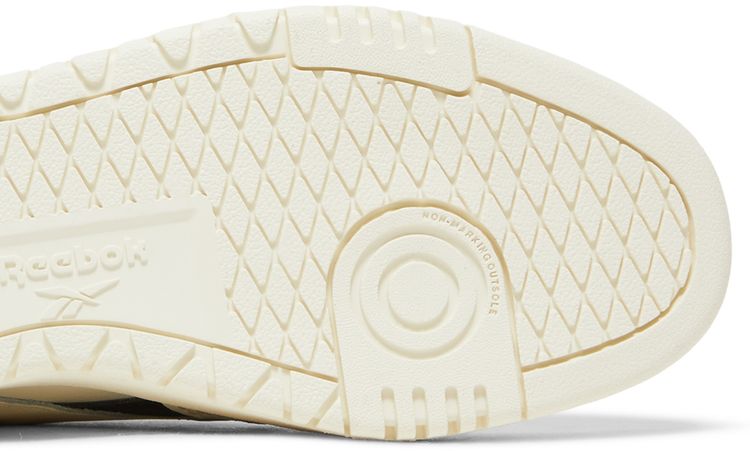 Reebok Wmns Club C Double Chalk Black