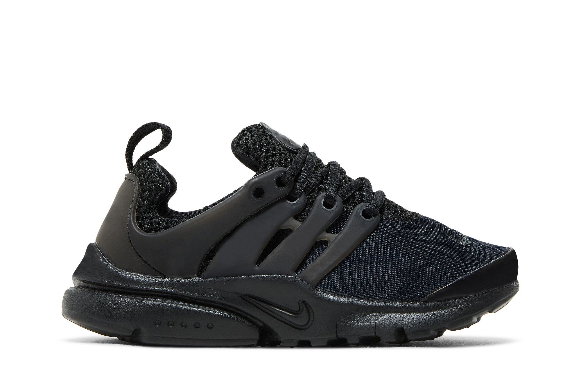 Presto nike triple black top