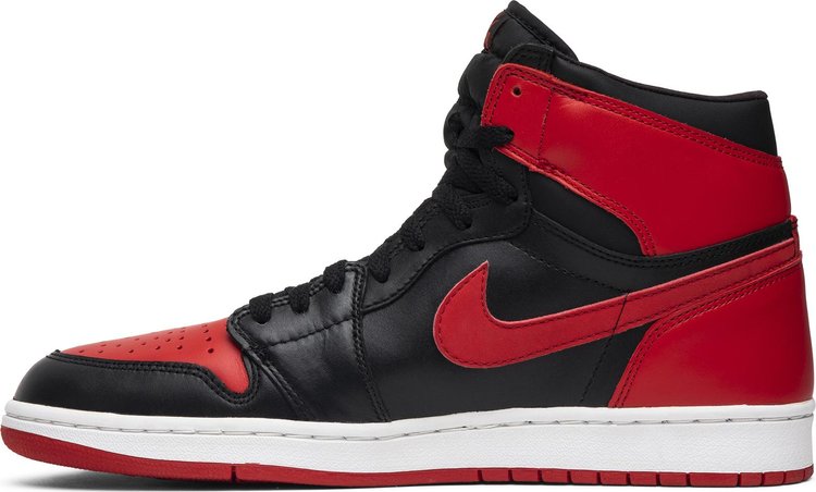 Air Jordan 1 Retro Bred 2001