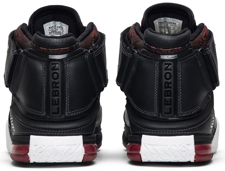 Zoom LeBron 2 Black Crimson