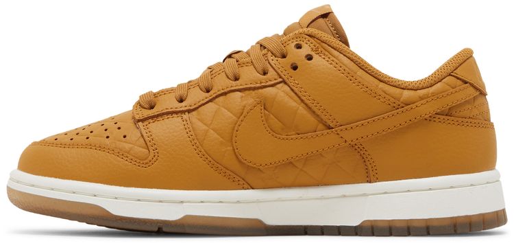Wmns Dunk Low Quilted Wheat