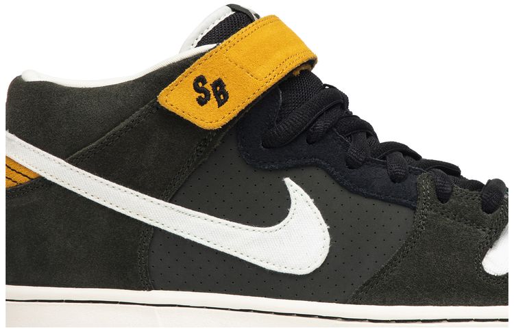 Nike Dunk Mid Pro Sb