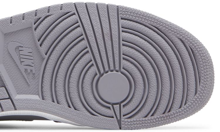 Air Jordan 1 Mid Cherrywood Red