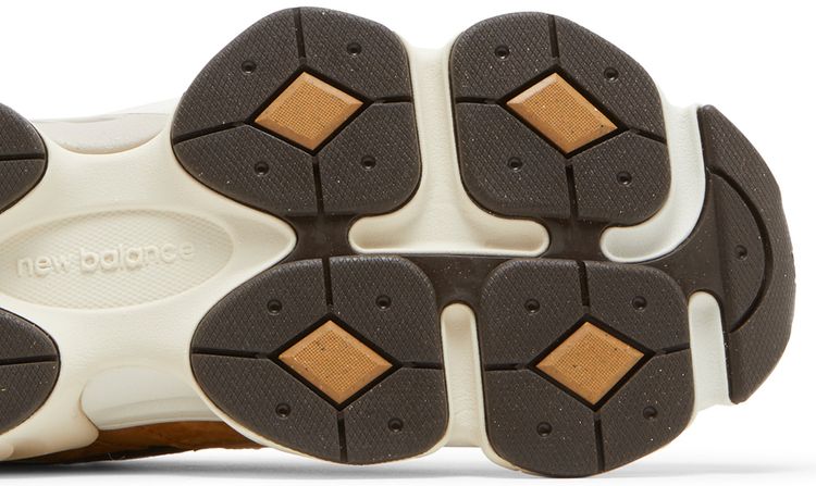 New Balance 9060 Workwear