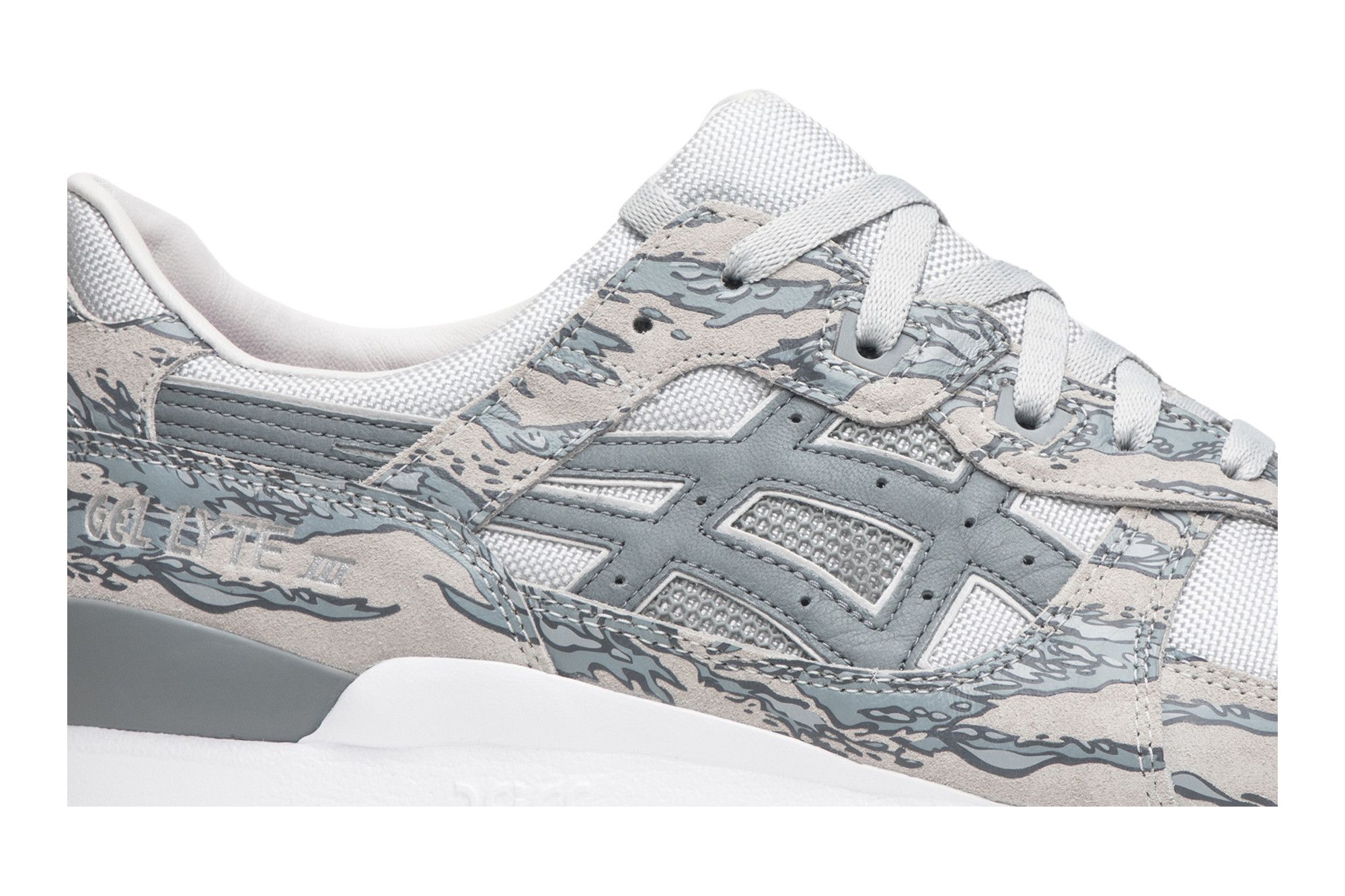 Size 6.5 atmos x Solebox x Gel Lyte 3 Tiger Urban Camo