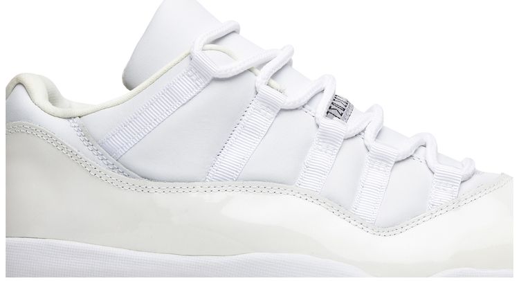 Air Jordan 11 Retro Low White Light Zen Grey
