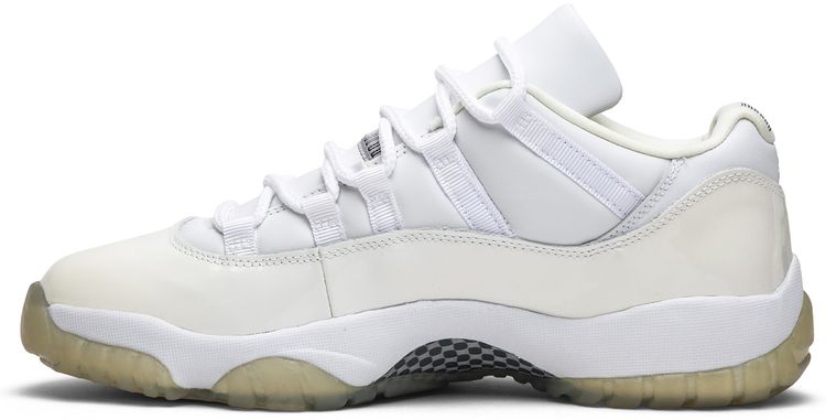 Air Jordan 11 Retro Low White Light Zen Grey