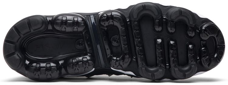 Nike Air VaporMax Plus Overbranding