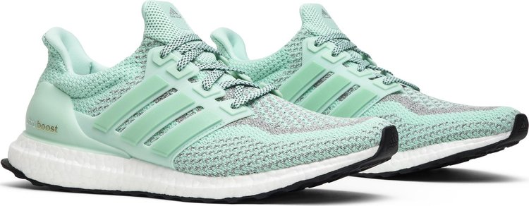 UltraBoost 20 LTD Lady Liberty