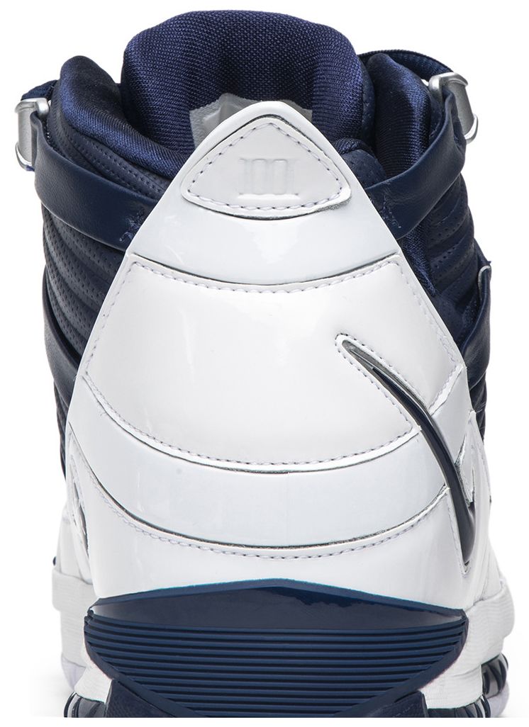 Zoom LeBron 3 Retro Midnight Navy
