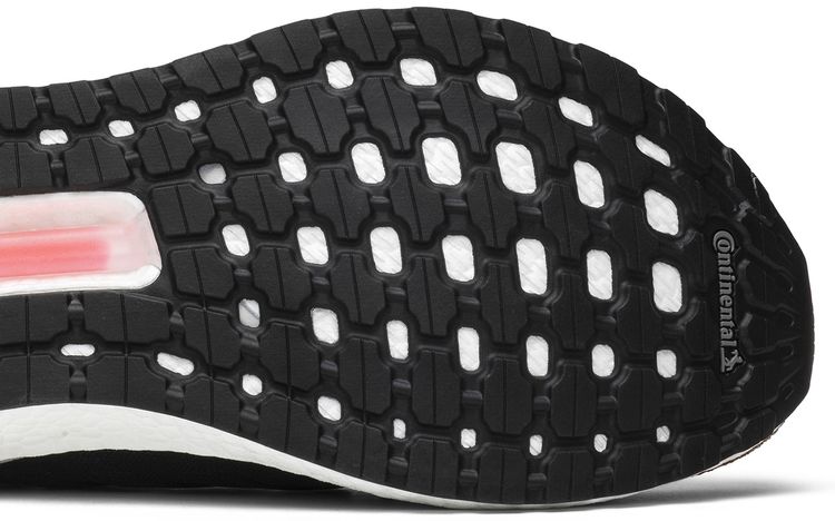 Adidas UltraBoost 19 Dark Pixel