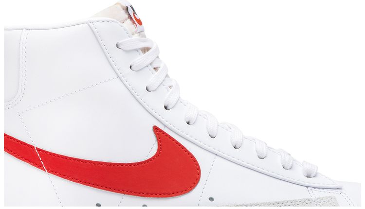 Nike Blazer Mid 77 Vintage Habanero Red