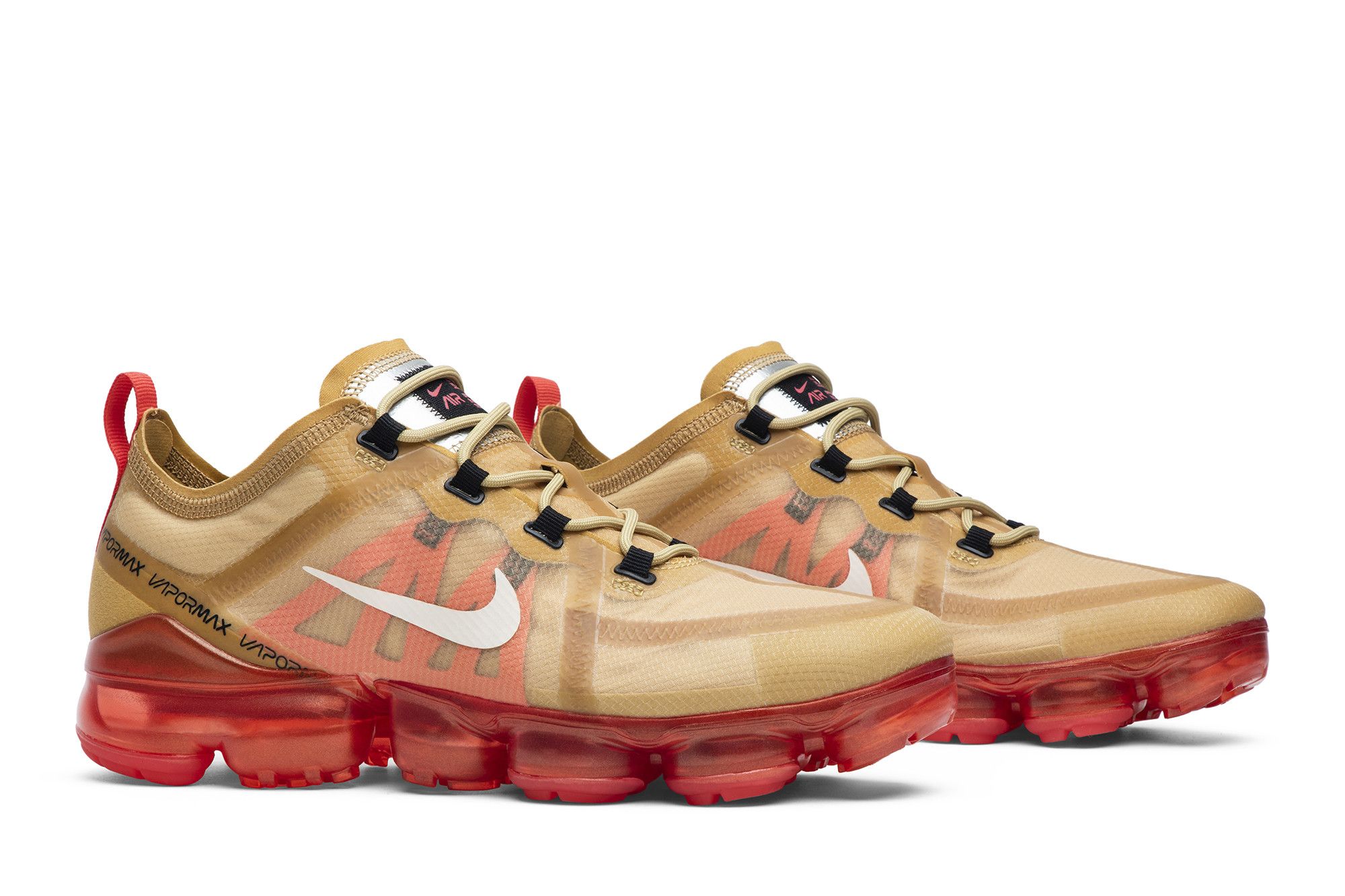 Gold and white vapormax 2019 clearance