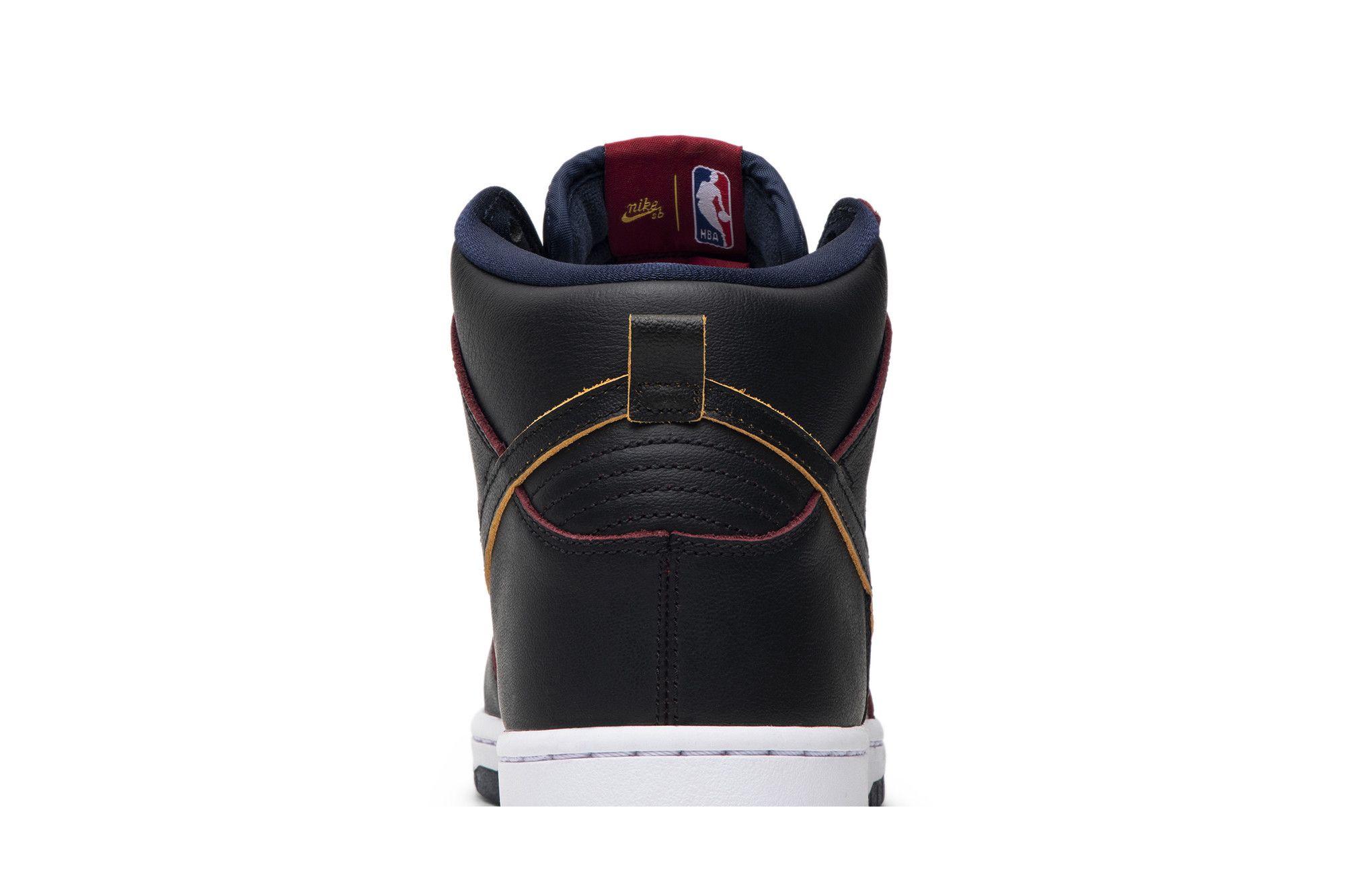 Cavs nike sb discount