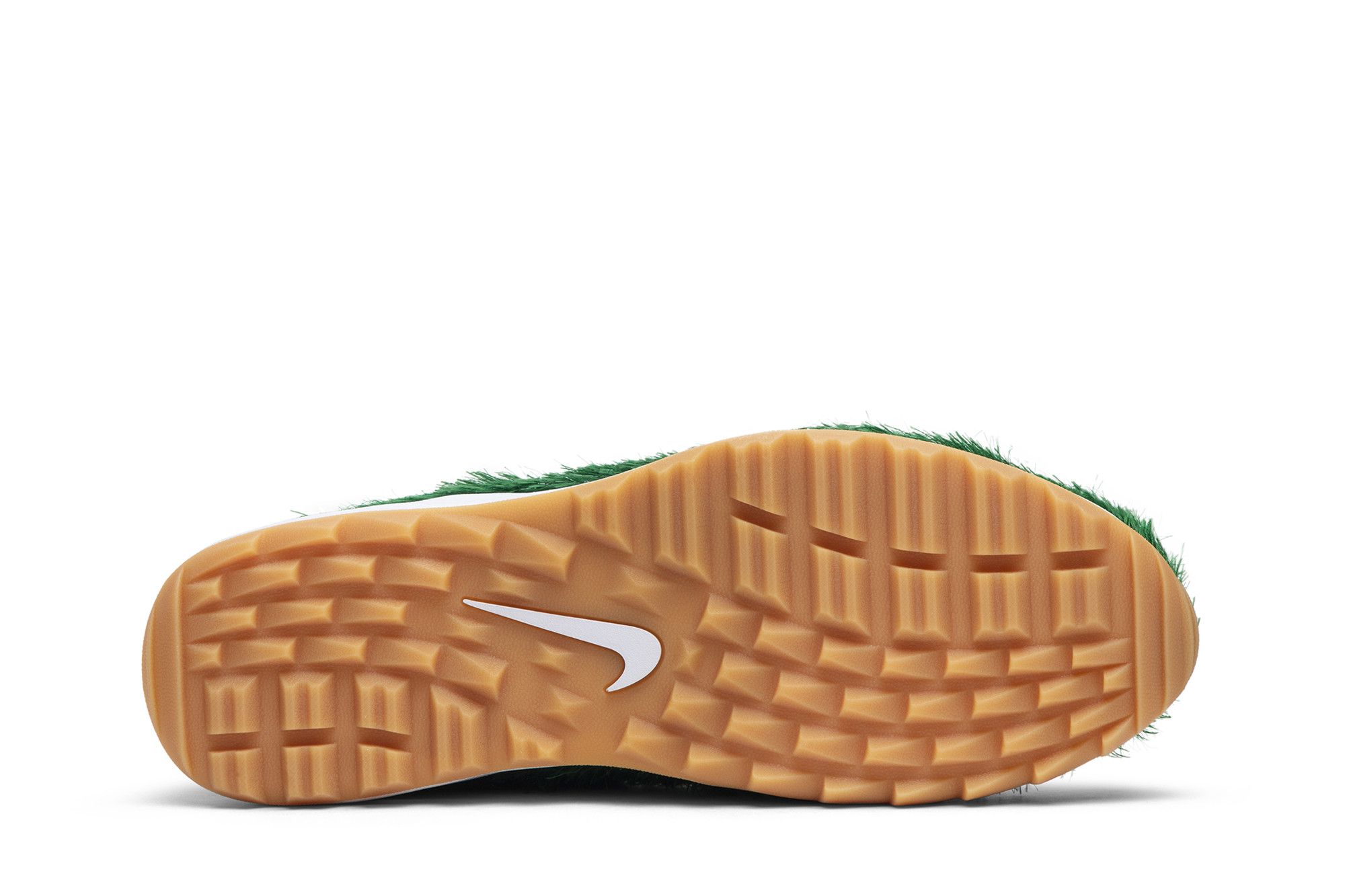 Nike golf shoes with grass hot sale