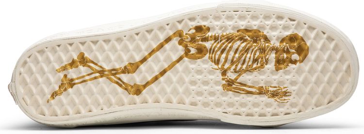 Kith x Mastermind World x Vans Sk8 Hi Reissue Zip LX Brown