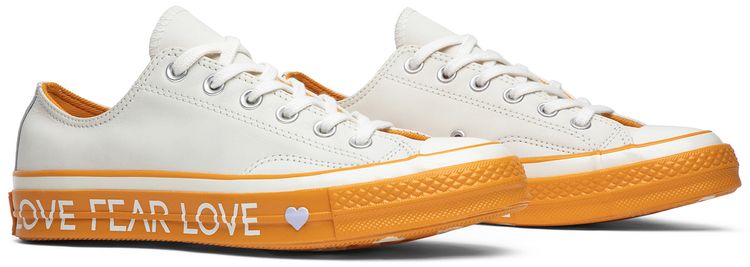 Converse Wmns Chuck 70 Low Love Graphic   Cream