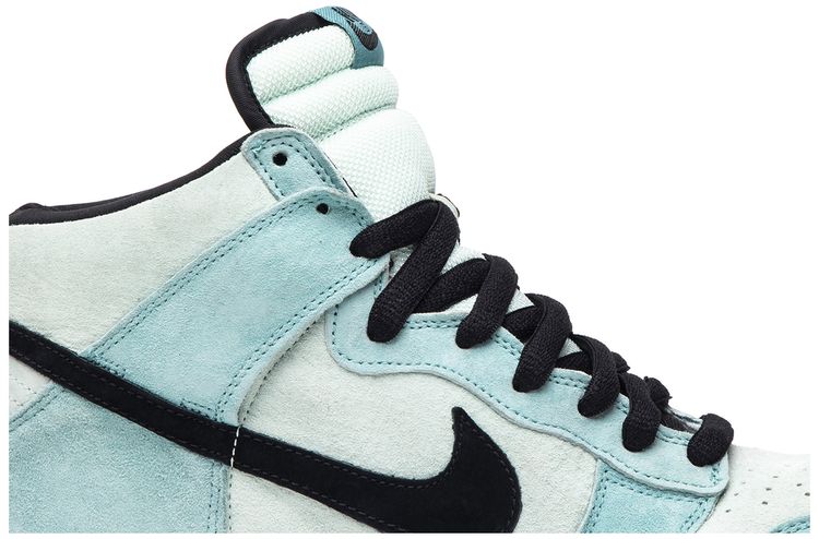 Nike Dunk High SB Sea Crystal