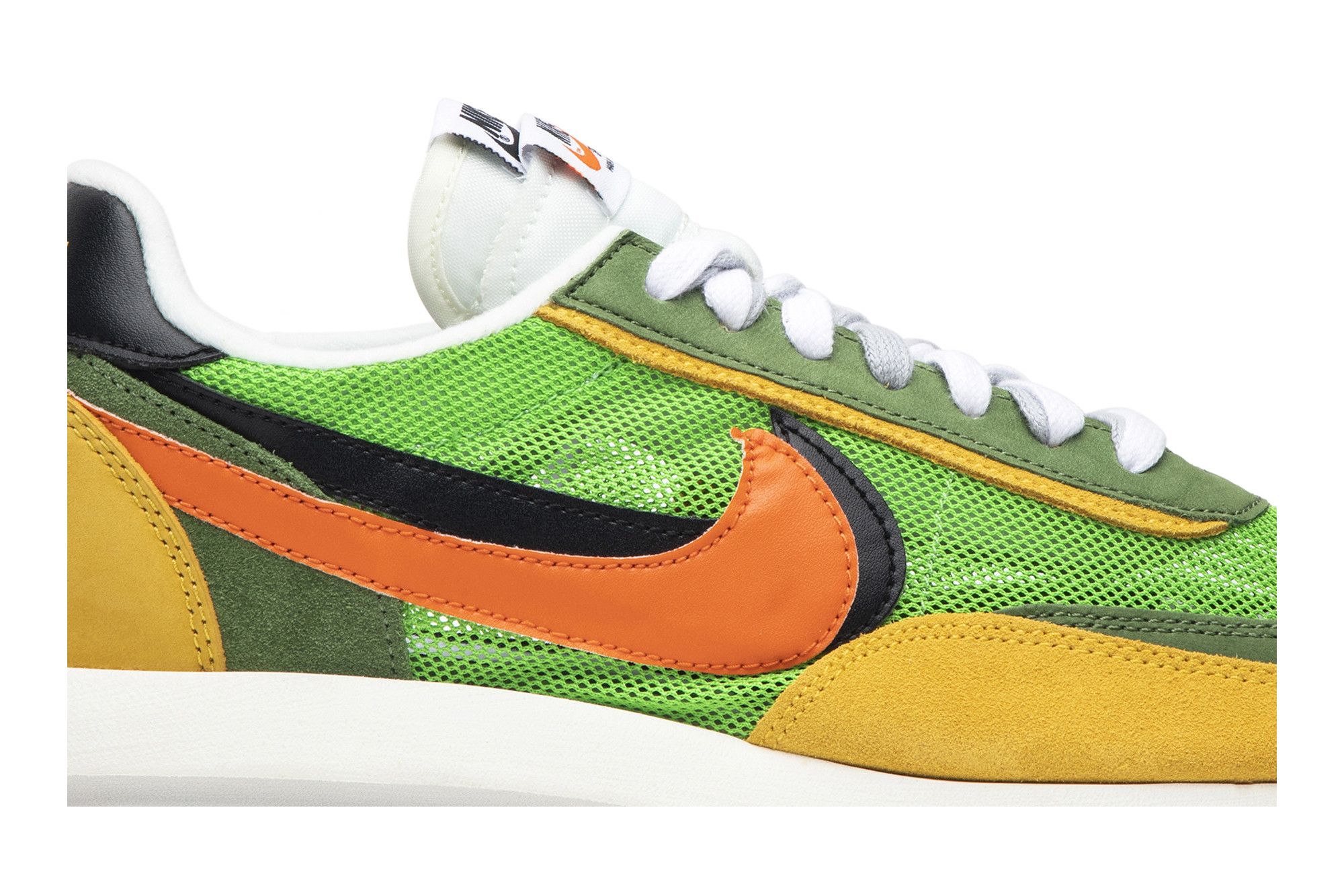 Nike sacai waffle green top