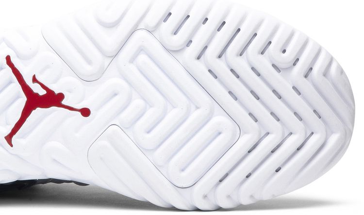 Air Jordan Apex Utility Bred